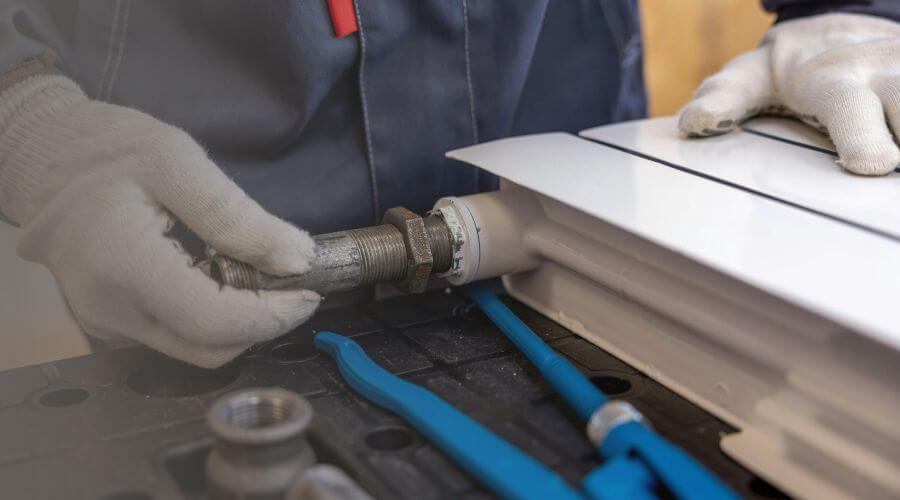 Professional water heater repair in Hermleigh, TX